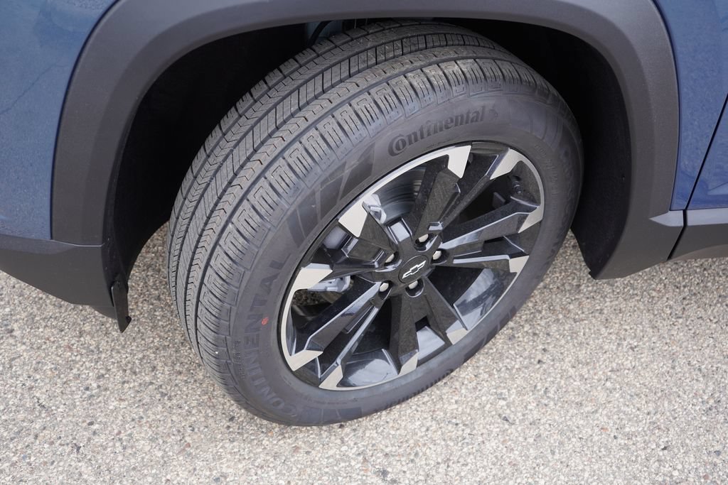 New 2026 Chevrolet Equinox RS w/ Safety and Technology Package AWD/4WD image 9