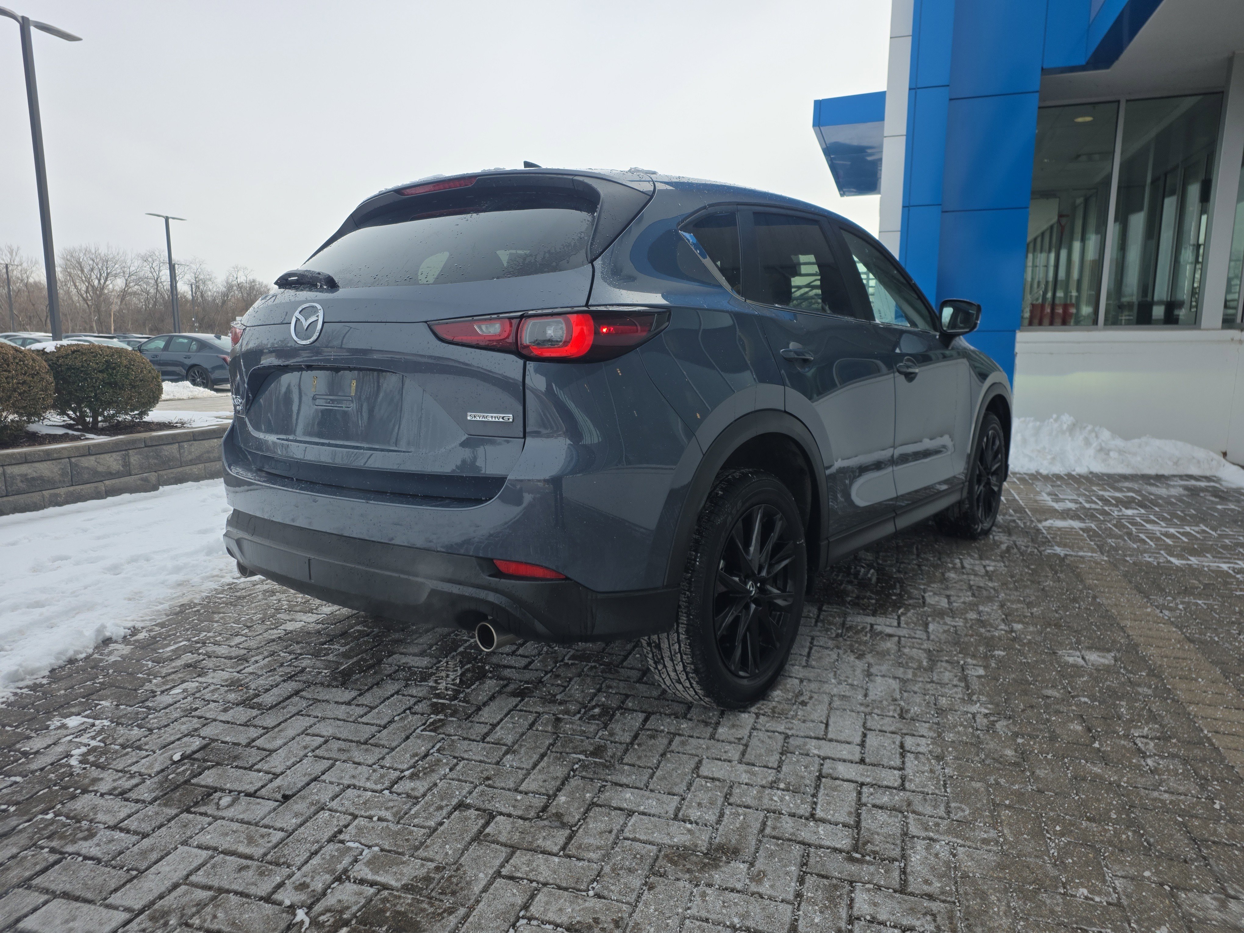 Used 2025 MAZDA CX-5 Carbon Edition image 5