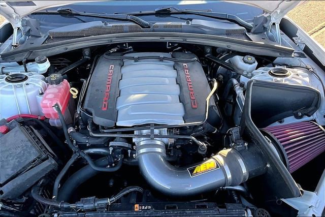 Used 2021 Chevrolet Camaro LT image 10