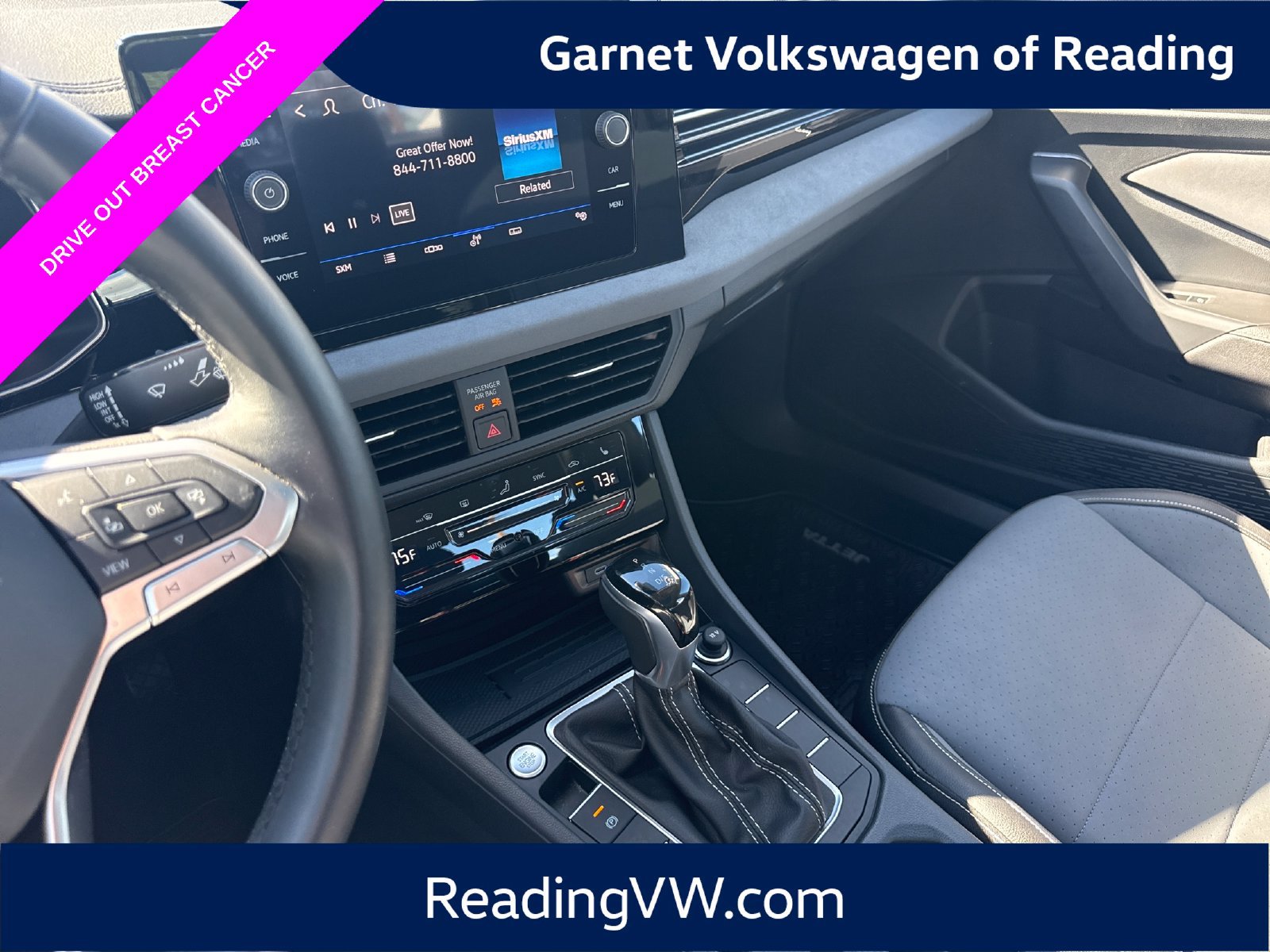 Certified 2025 Volkswagen Jetta SE w/ Sunroof Package FWD image 19