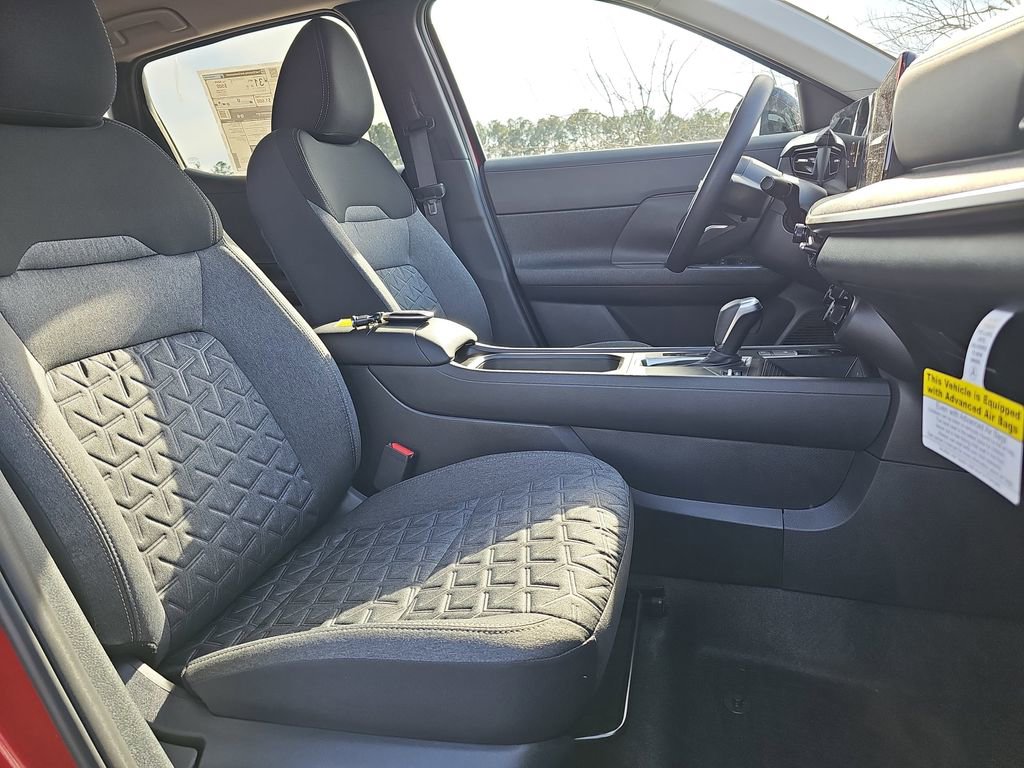 New 2026 Nissan Kicks SV w/ Charging Package FWD image 14