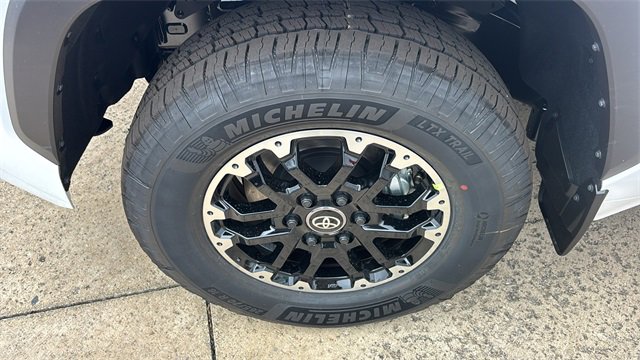 New 2026 Toyota Tundra SR5 w/ TRD Off-Road Package image 33