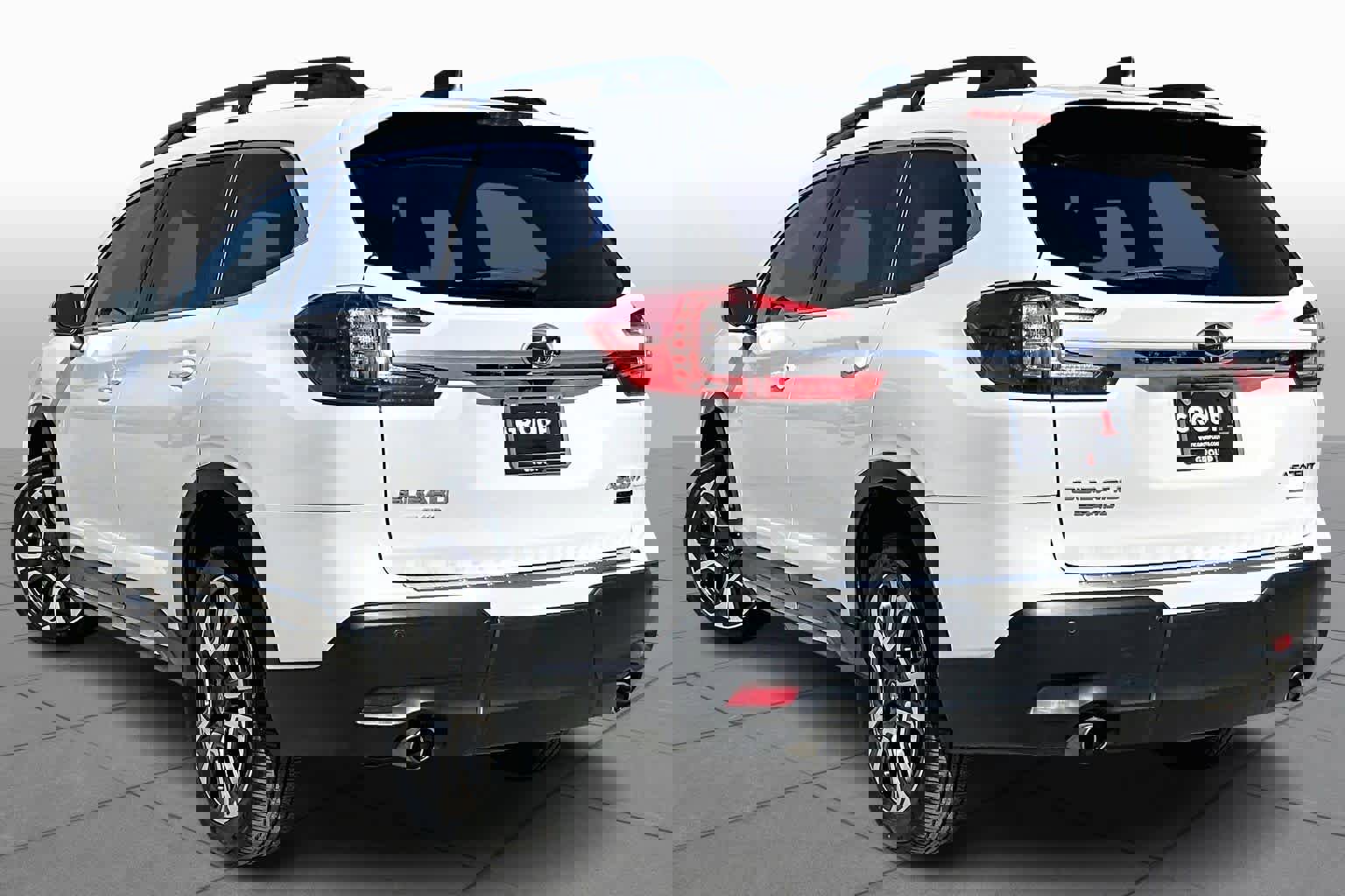 Used 2023 Subaru Ascent Limited w/ Technology Package image 12