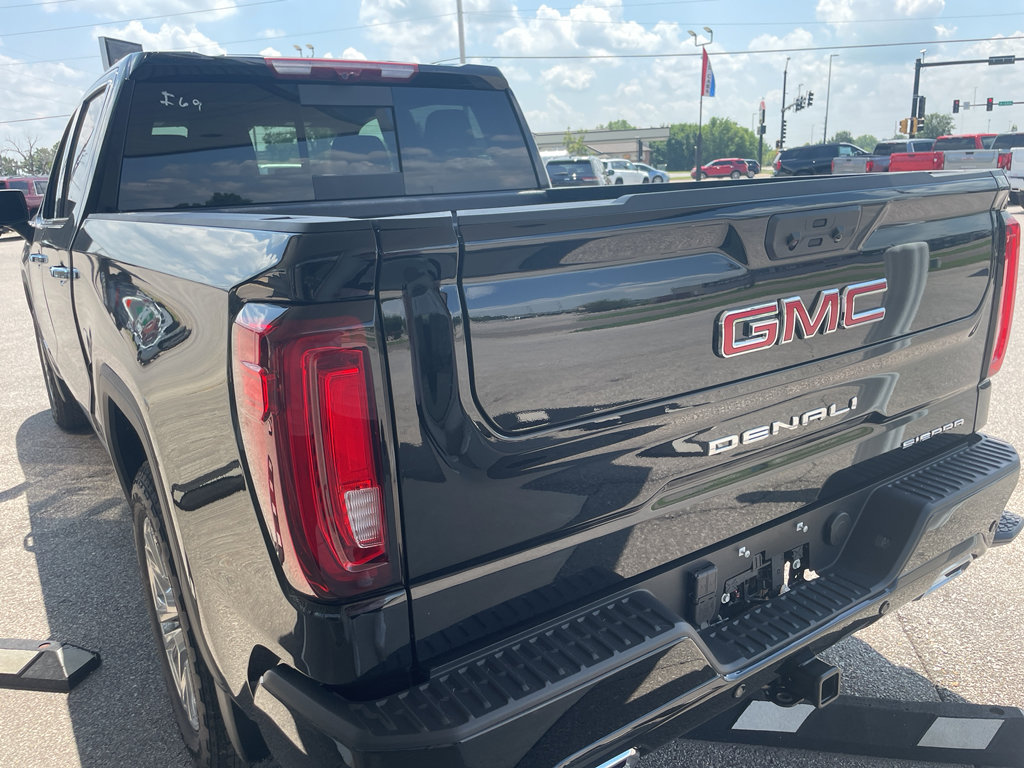 New 2026 GMC Sierra 1500 Denali w/ Technology Package image 5