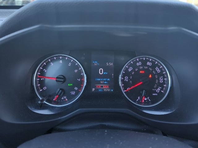 Used 2021 Toyota RAV4 XLE w/ Convenience Package AWD/4WD image 8