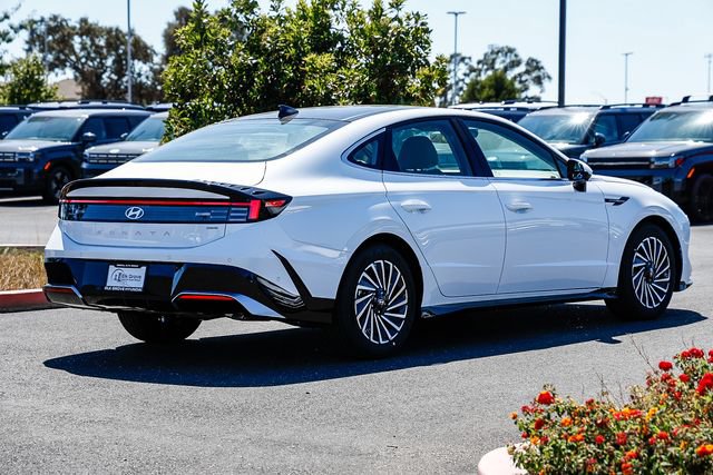 New 2026 Hyundai Sonata Limited FWD image 5