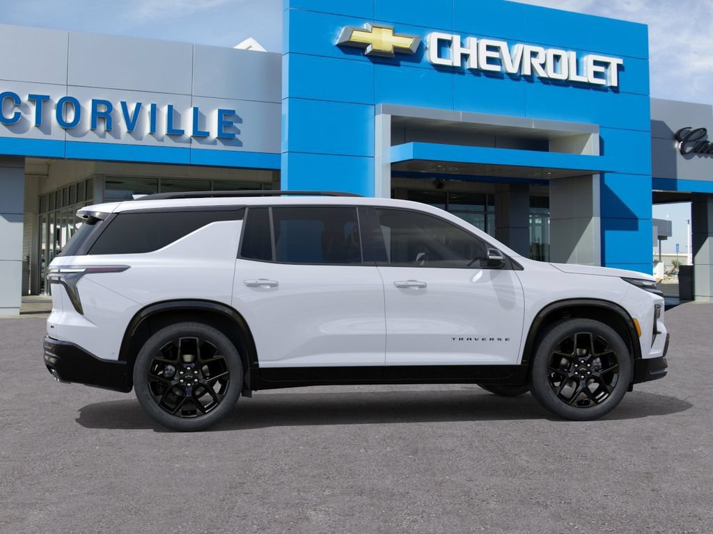 New 2026 Chevrolet Traverse RS w/ LPO, Floor Liner Package FWD image 5