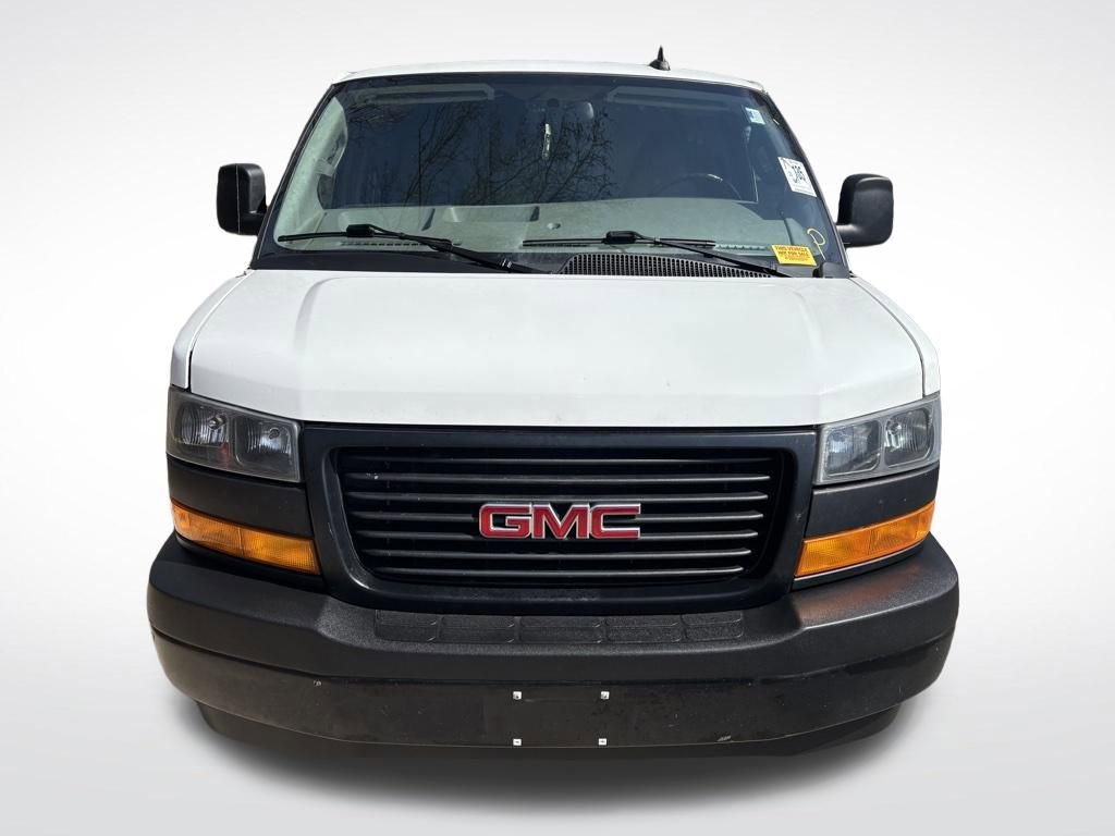 Used 2023 GMC Savana 2500 w/ Driver Convenience Package image 10