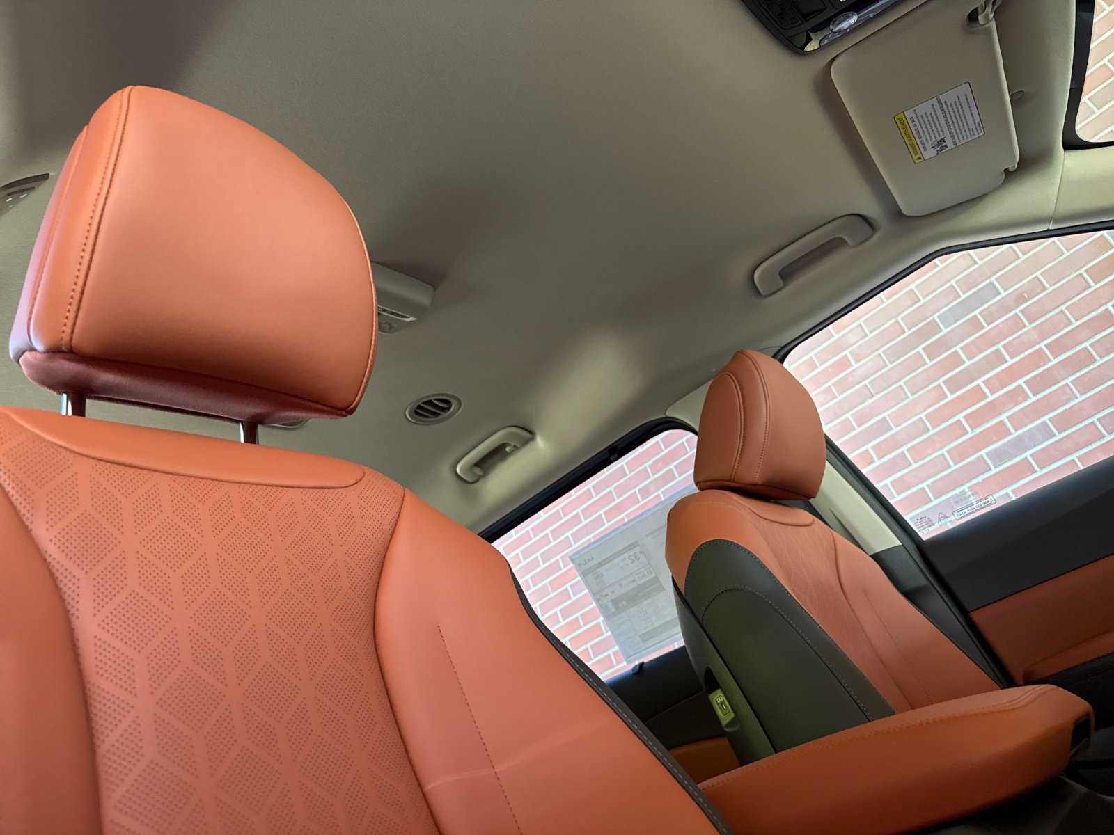 New 2026 Kia Carnival EX FWD image 18