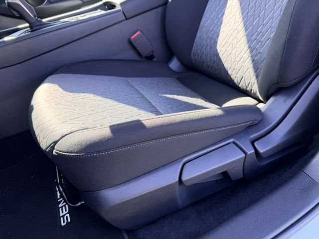 New 2026 Nissan Sentra SV w/ Floor Mat Package FWD image 15