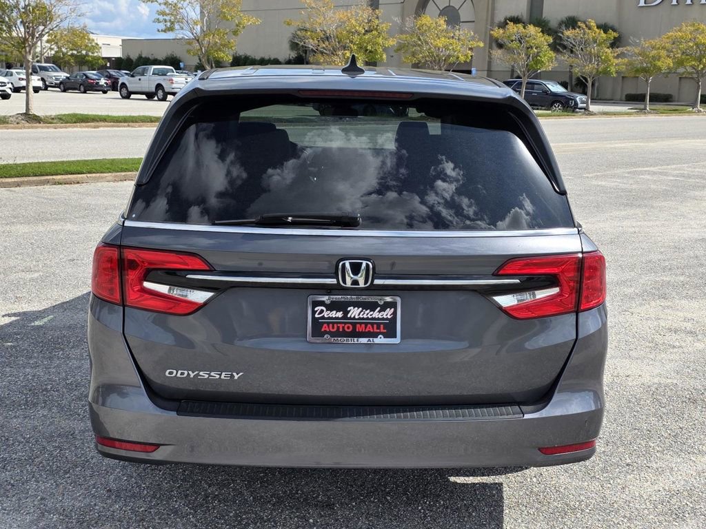 Used 2023 Honda Odyssey EX image 3