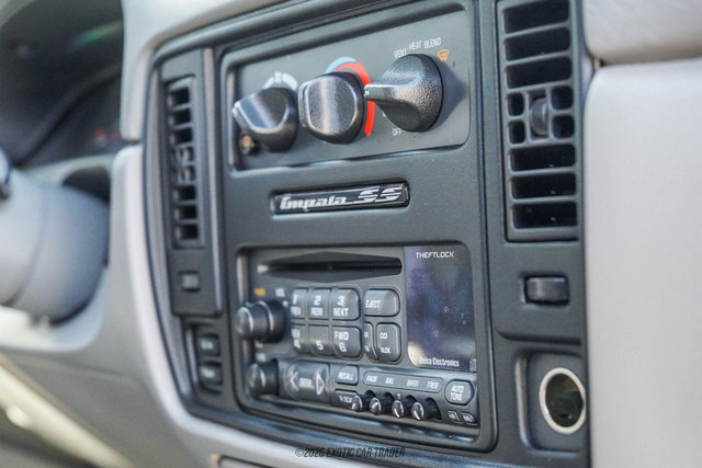 Used 1996 Chevrolet Impala SS RWD image 51