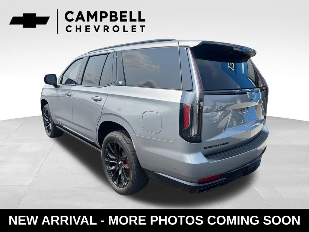 Used 2024 Cadillac Escalade Sport w/ LPO, ONYX Package AWD/4WD image 3
