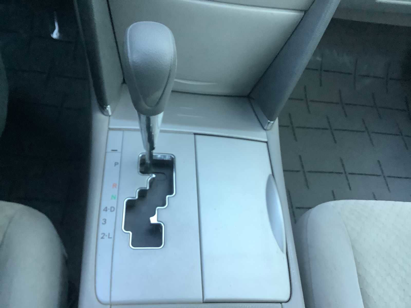 Used 2009 Toyota Camry LE image 18