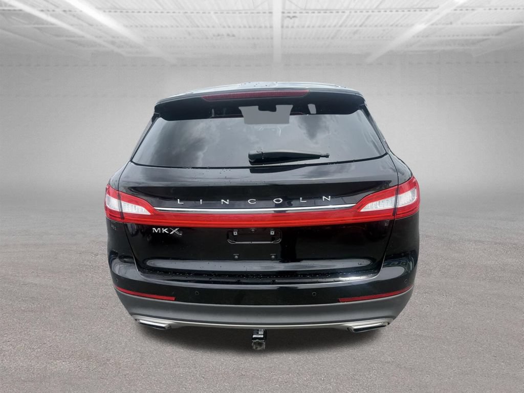 Used 2018 Lincoln MKX Reserve FWD image 5