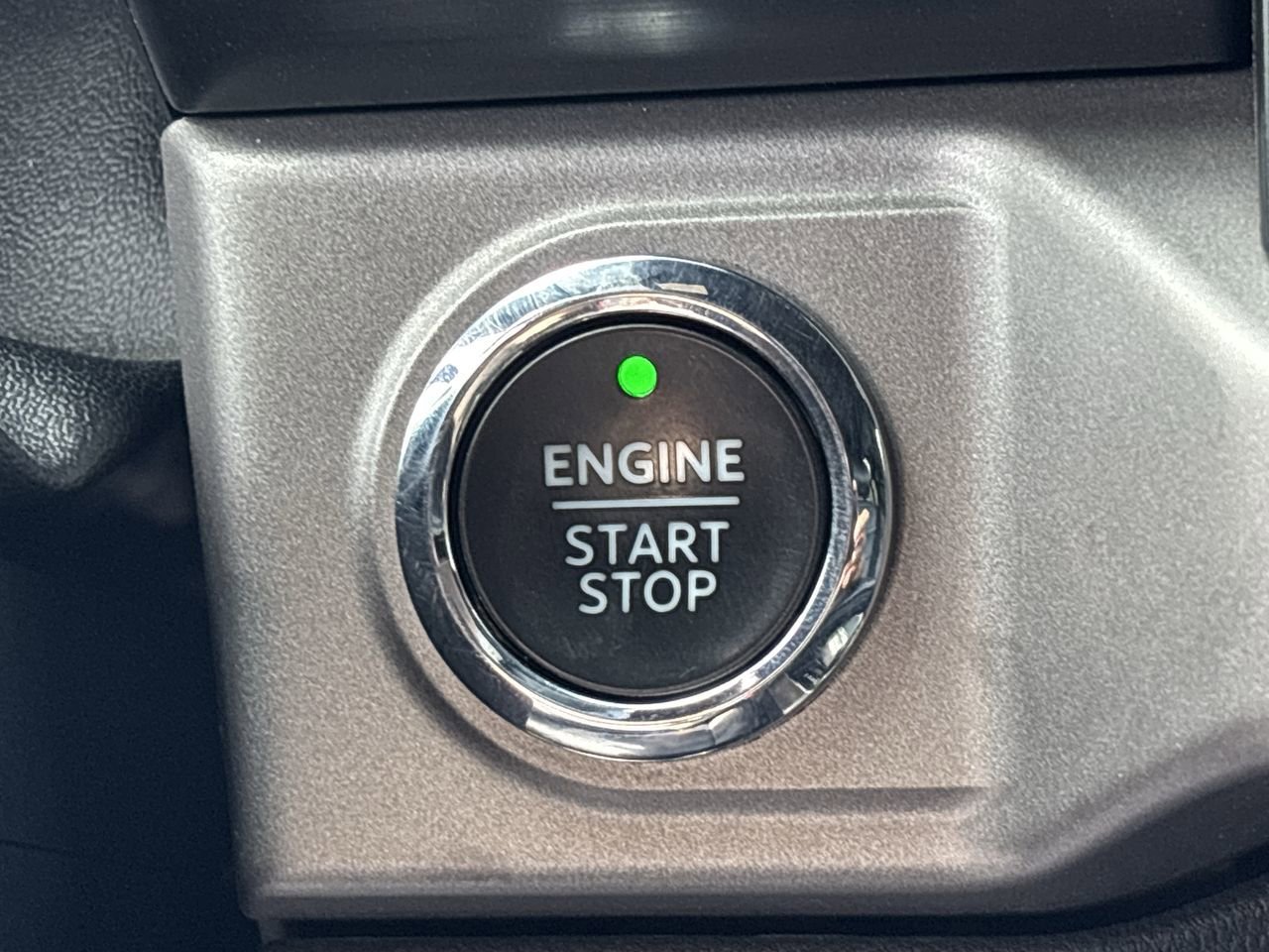 Used 2022 Ford F150 Raptor w/ Convenience Package image 26