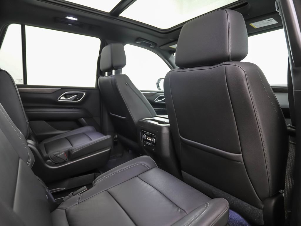 Used 2021 Chevrolet Tahoe Z71 w/ Z71 Off-Road Package image 27