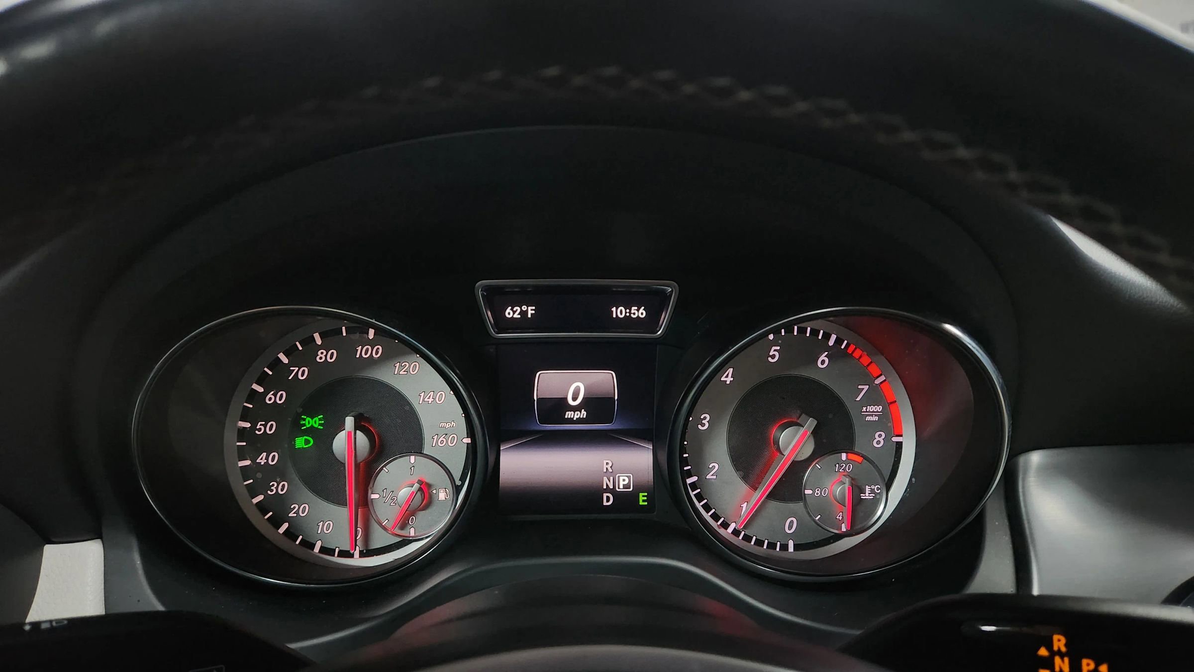 Used 2014 Mercedes-Benz CLA 250 4MATIC image 24