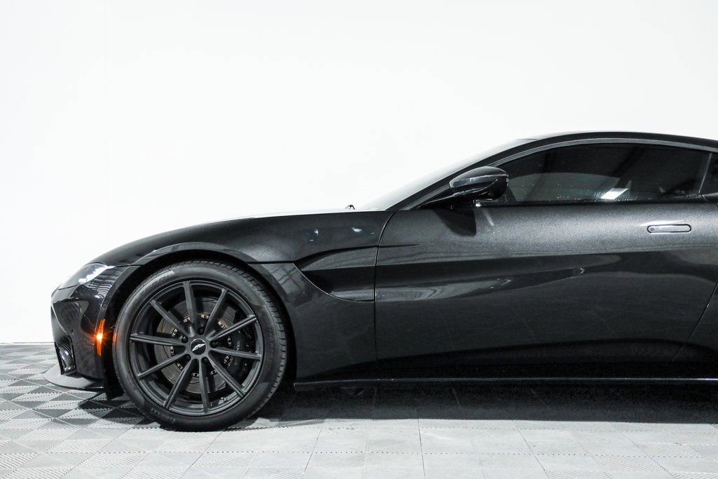 Used 2020 Aston Martin V8 Vantage Coupe image 15