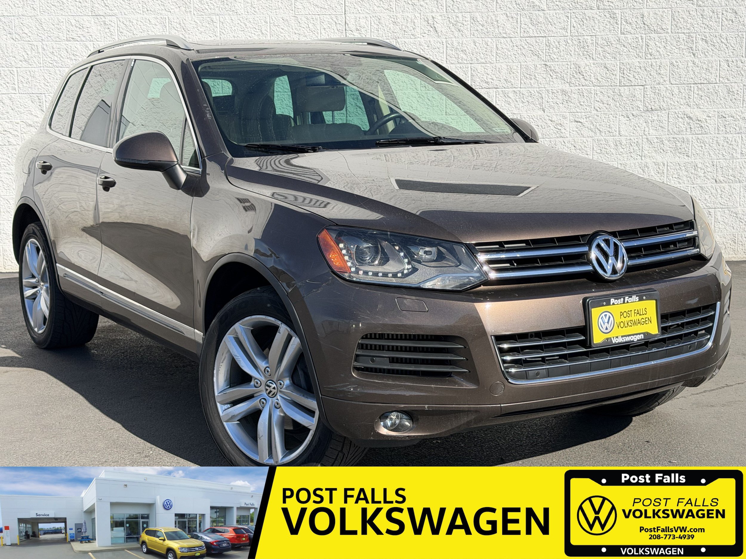 Used 2013 Volkswagen Touareg TDI AWD/4WD image 1