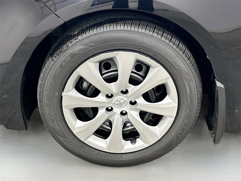 New 2025 Toyota Corolla LE image 9