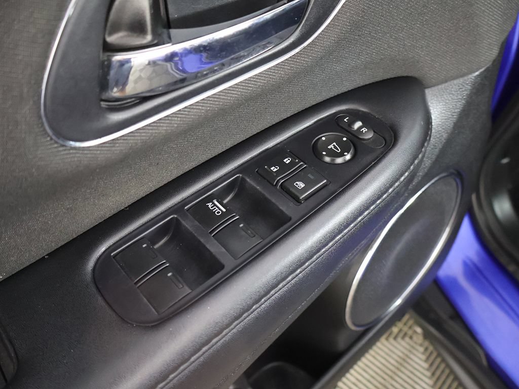 Used 2019 Honda HR-V EX image 37