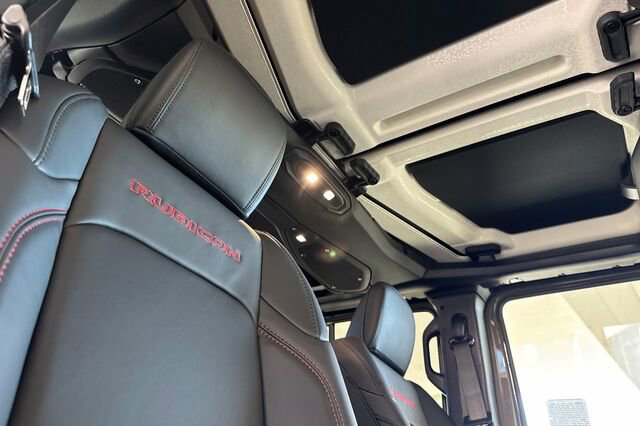 New 2026 Jeep Gladiator Rubicon AWD/4WD image 13