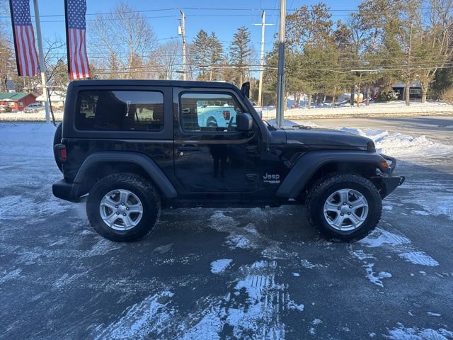 Used 2019 Jeep Wrangler Sport image 5