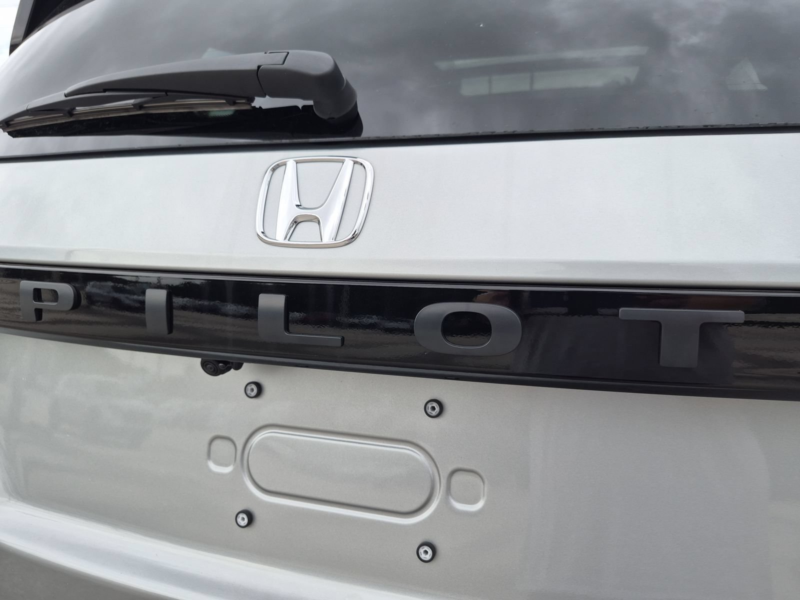 New 2026 Honda Pilot Black Edition image 32