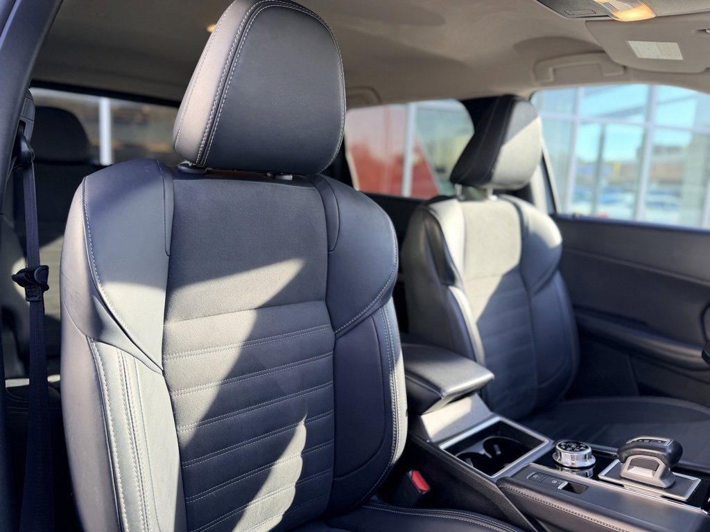 Used 2024 Mitsubishi Outlander SE image 22