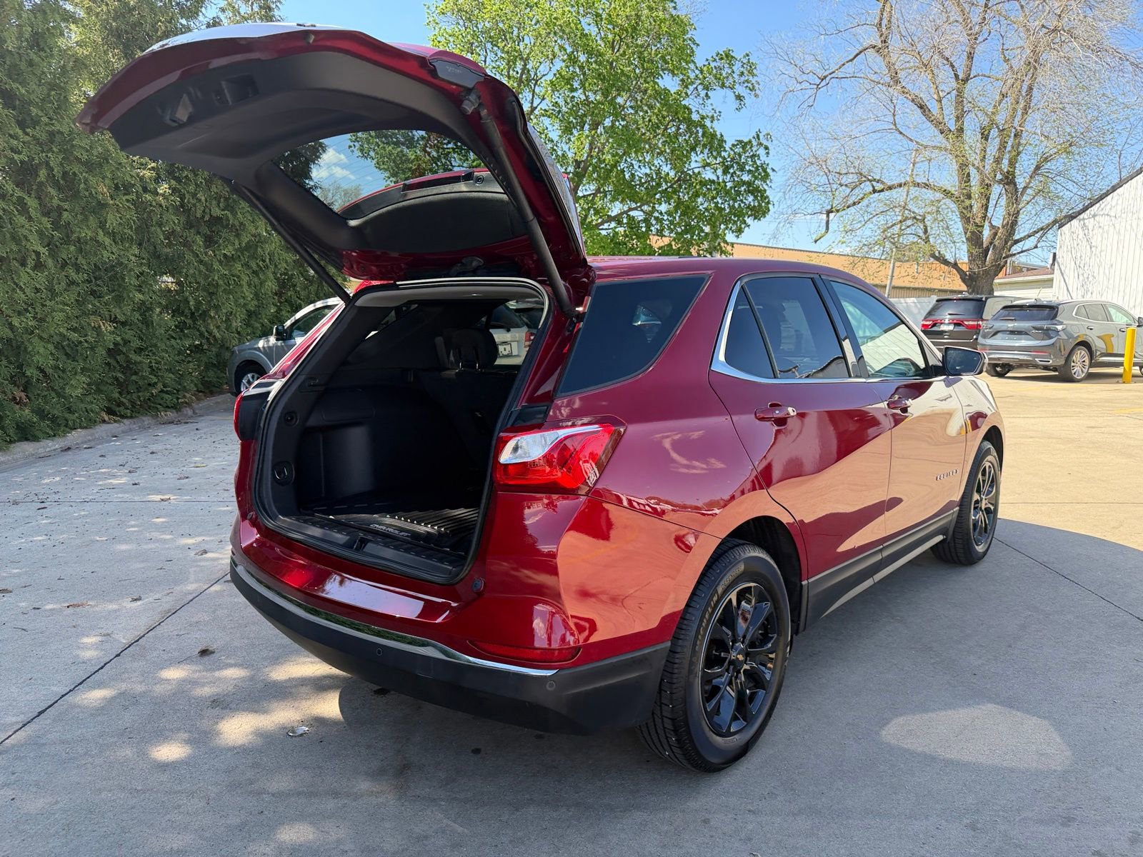 Used 2019 Chevrolet Equinox LT image 32