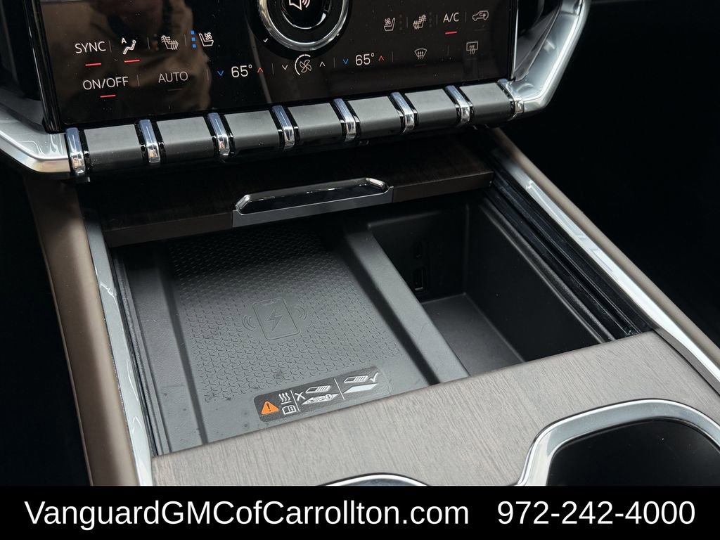 New 2026 GMC Acadia Denali Ultimate w/ LPO, Floor Liner Package AWD/4WD image 18