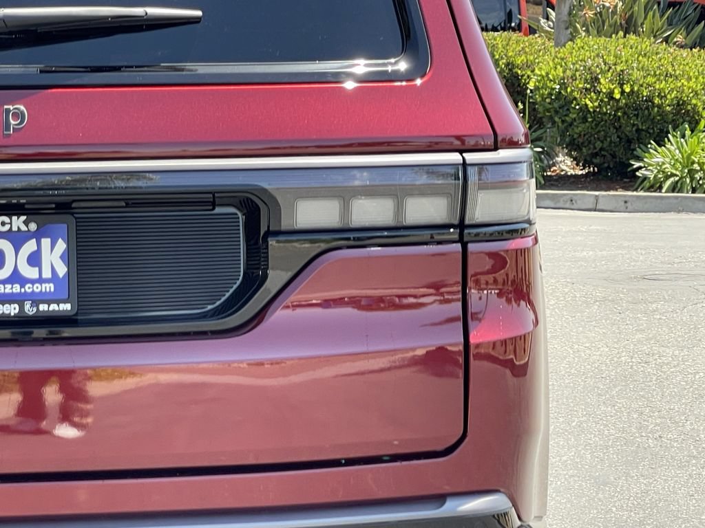 New 2026 Jeep Grand Wagoneer Limited AWD/4WD image 11