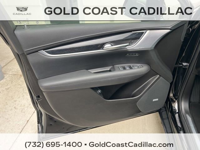 Certified 2023 Cadillac XT5 Premium Luxury AWD/4WD image 16