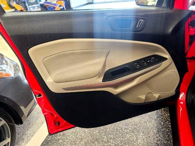 Used 2022 Ford EcoSport S image 25