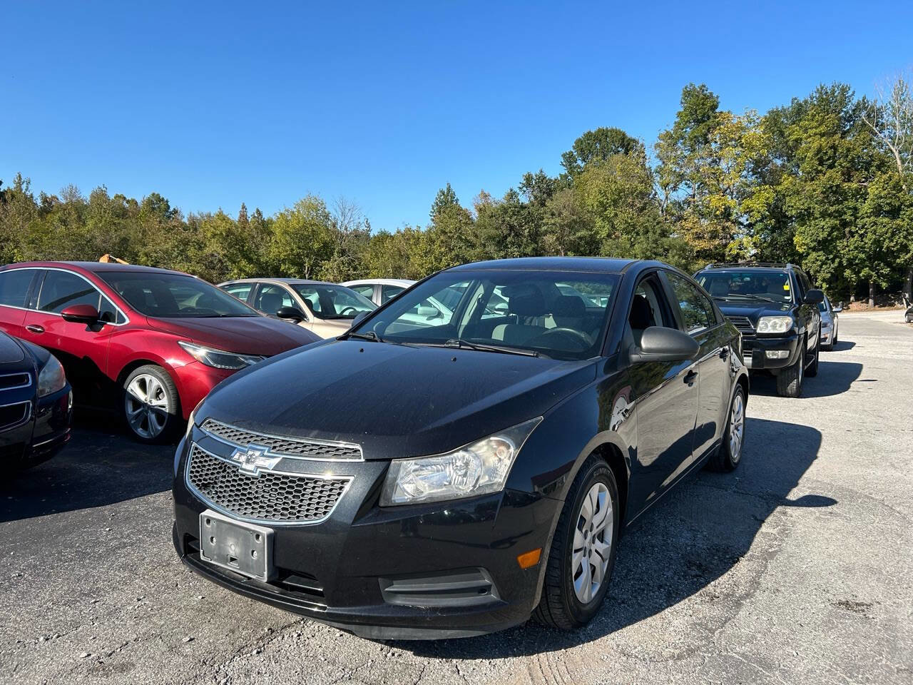 Used 2013 Chevrolet Cruze LS image 2