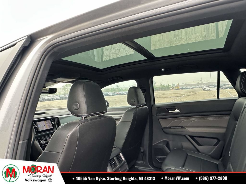 Used 2023 Volkswagen Atlas Cross Sport SEL AWD/4WD image 17