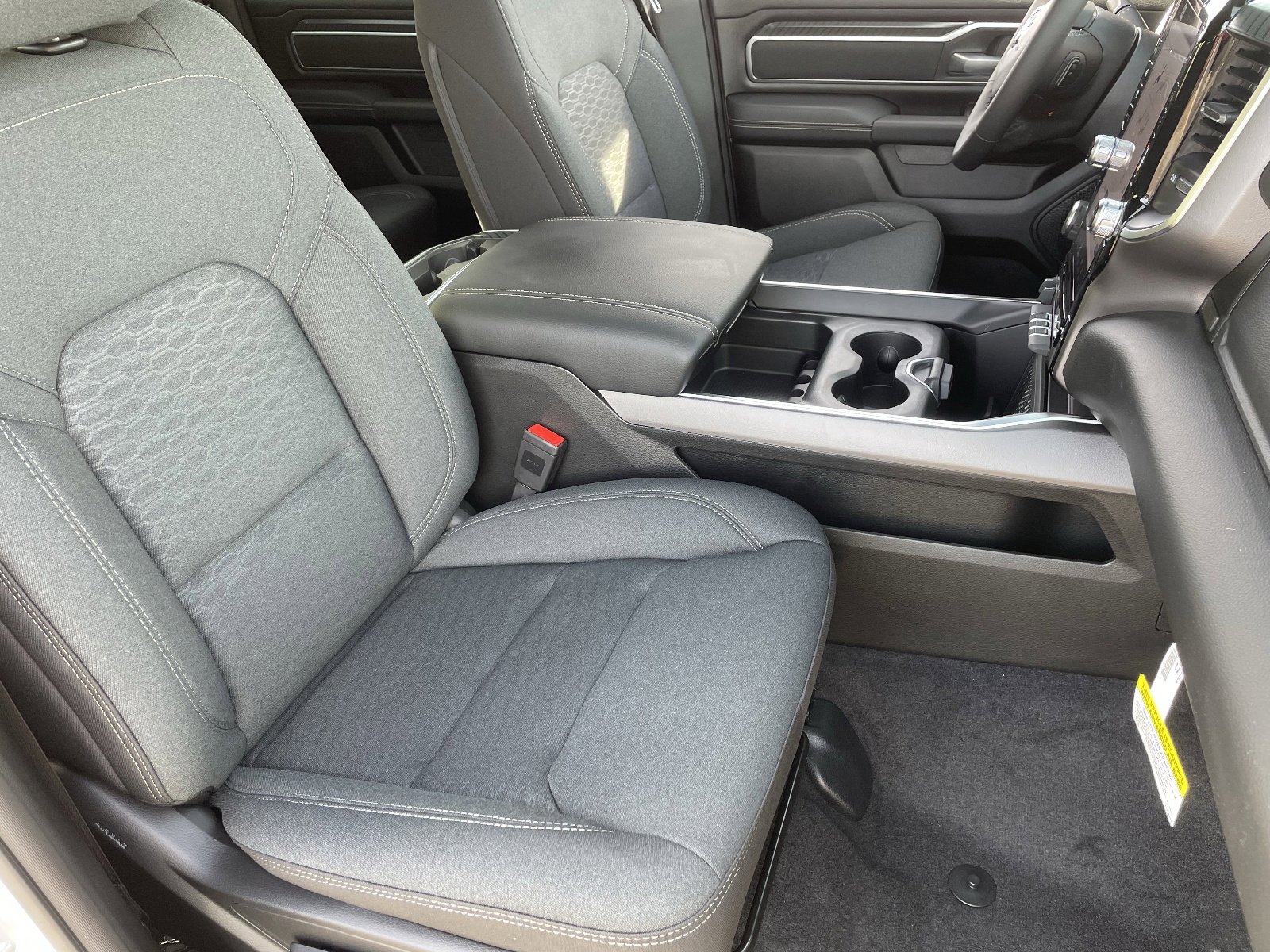 New 2026 RAM 1500 Big Horn AWD/4WD image 7