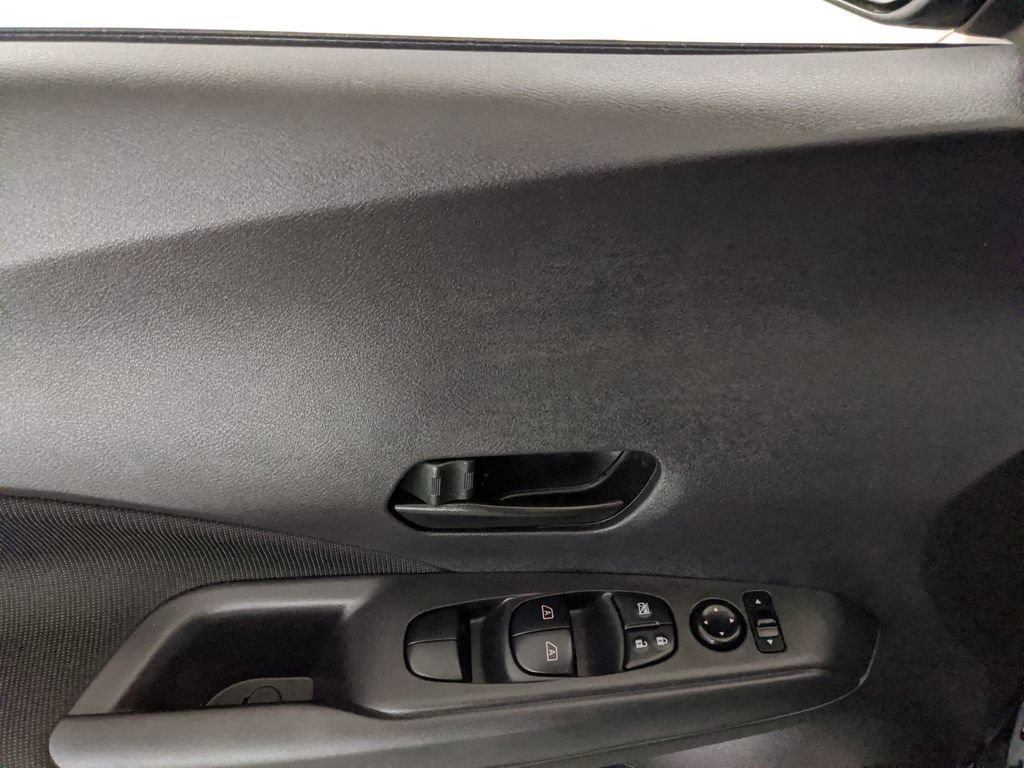 Used 2024 Nissan Kicks S FWD image 14