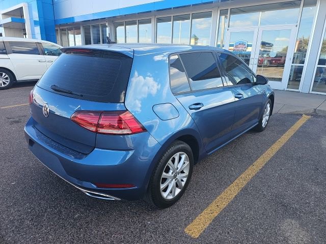 Used 2021 Volkswagen Golf 4-Door FWD image 3