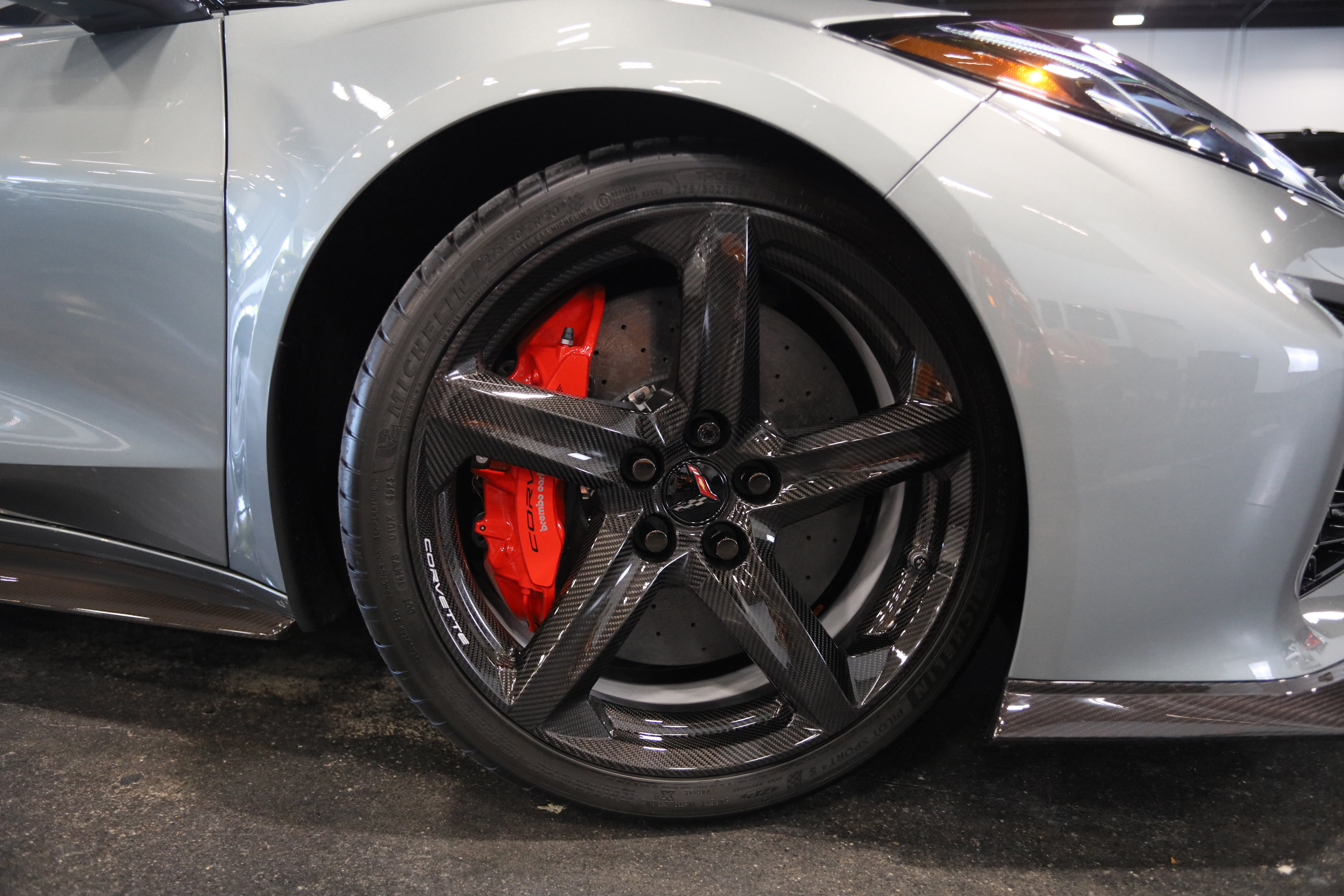 Used 2024 Chevrolet Corvette Z06 RWD image 12