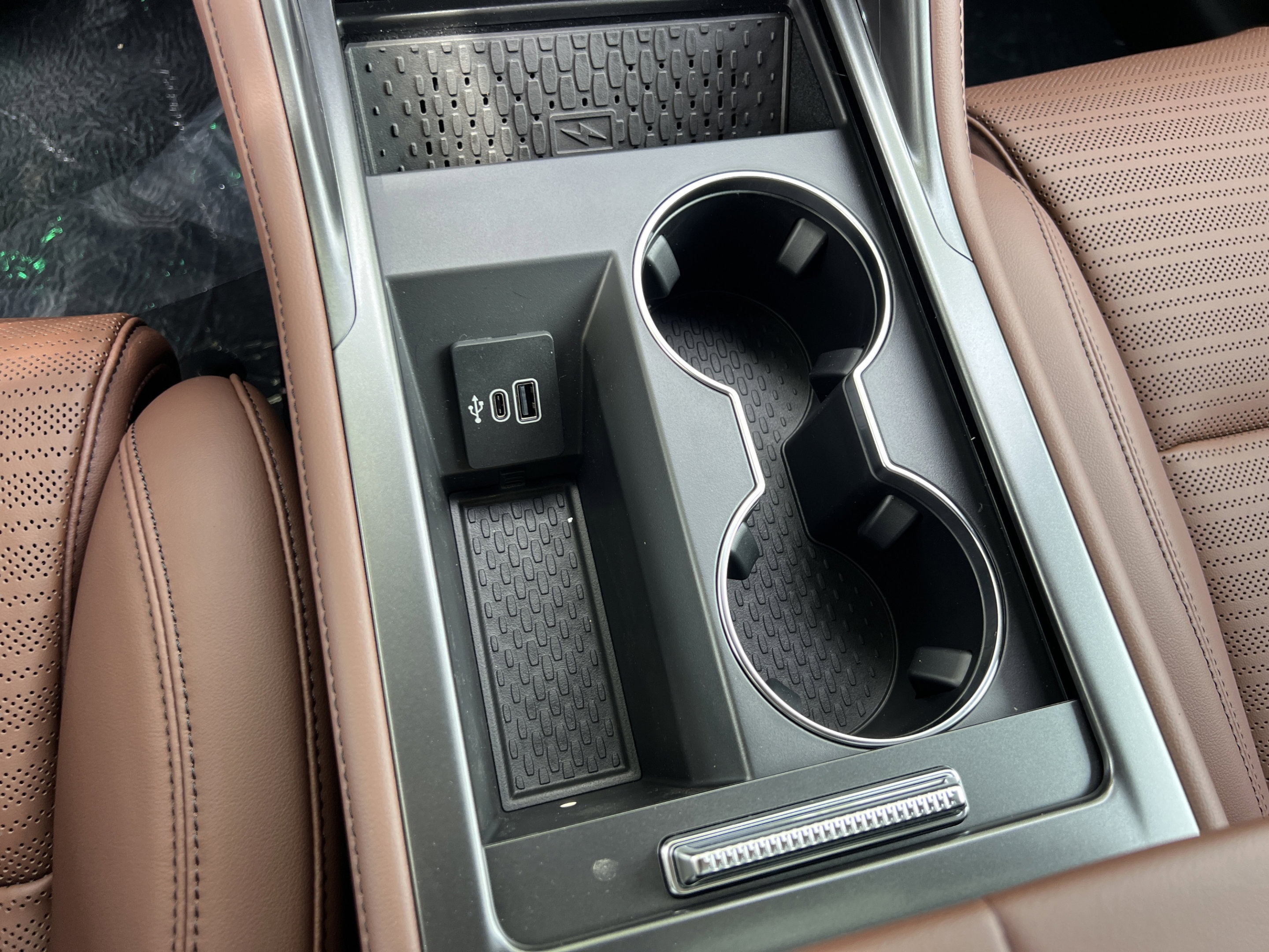 New 2026 Lincoln Nautilus Reserve AWD/4WD image 17
