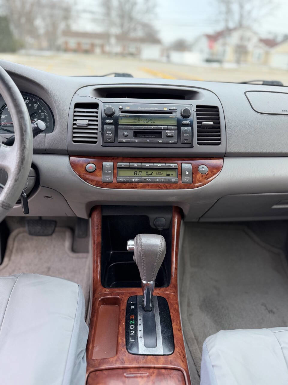 Used 2002 Toyota Camry XLE image 11