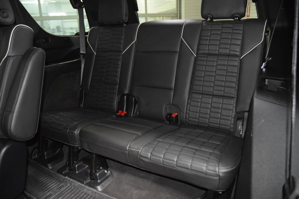 Used 2024 Cadillac Escalade Sport Platinum w/ Heavy-Duty Trailer Package AWD/4WD image 47