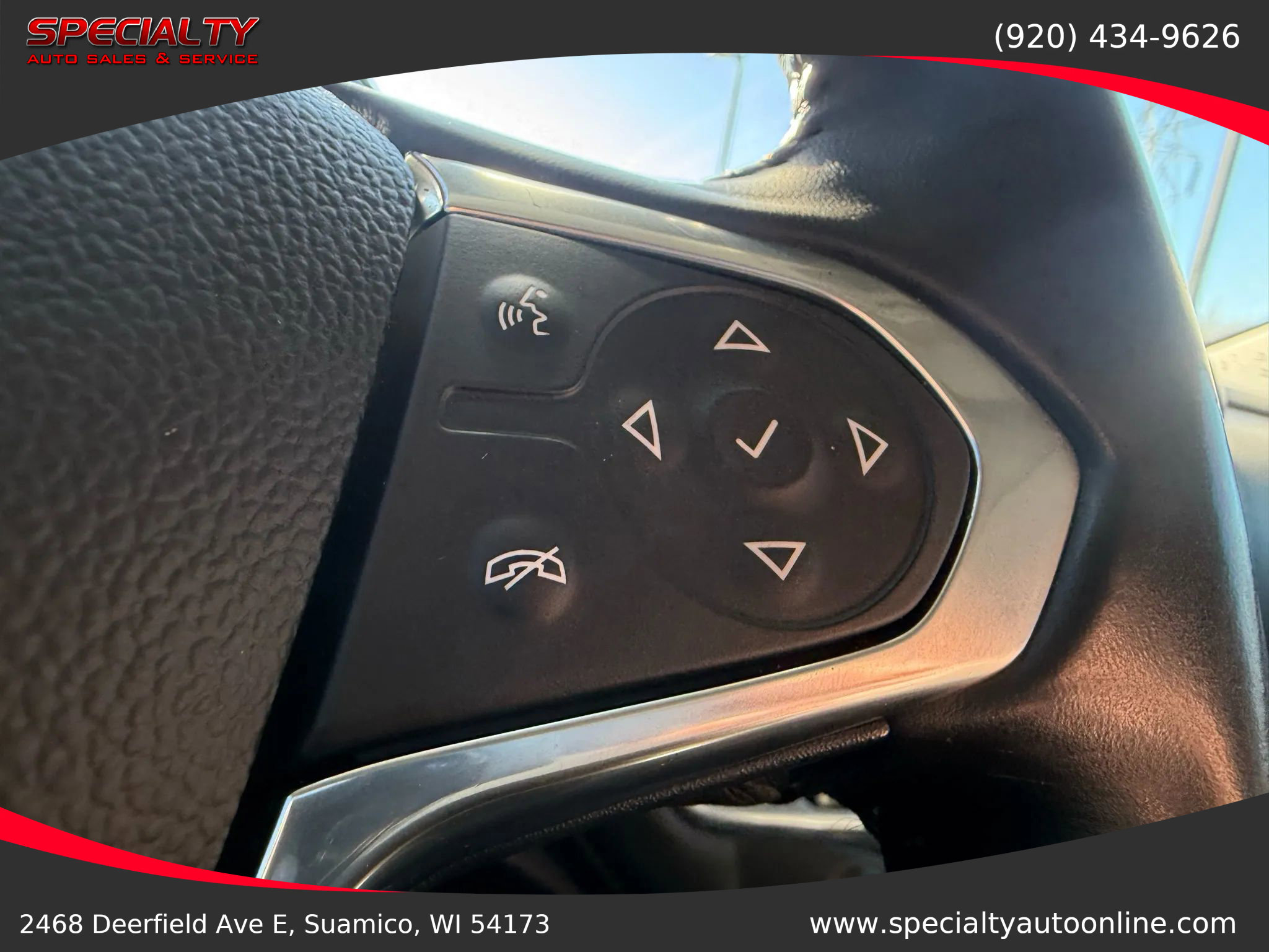 Used 2018 Chevrolet Traverse LT image 19