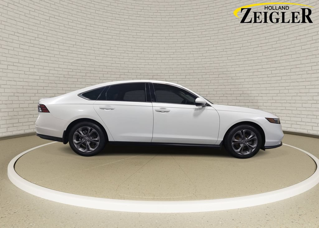 Used 2024 Honda Accord EX image 4