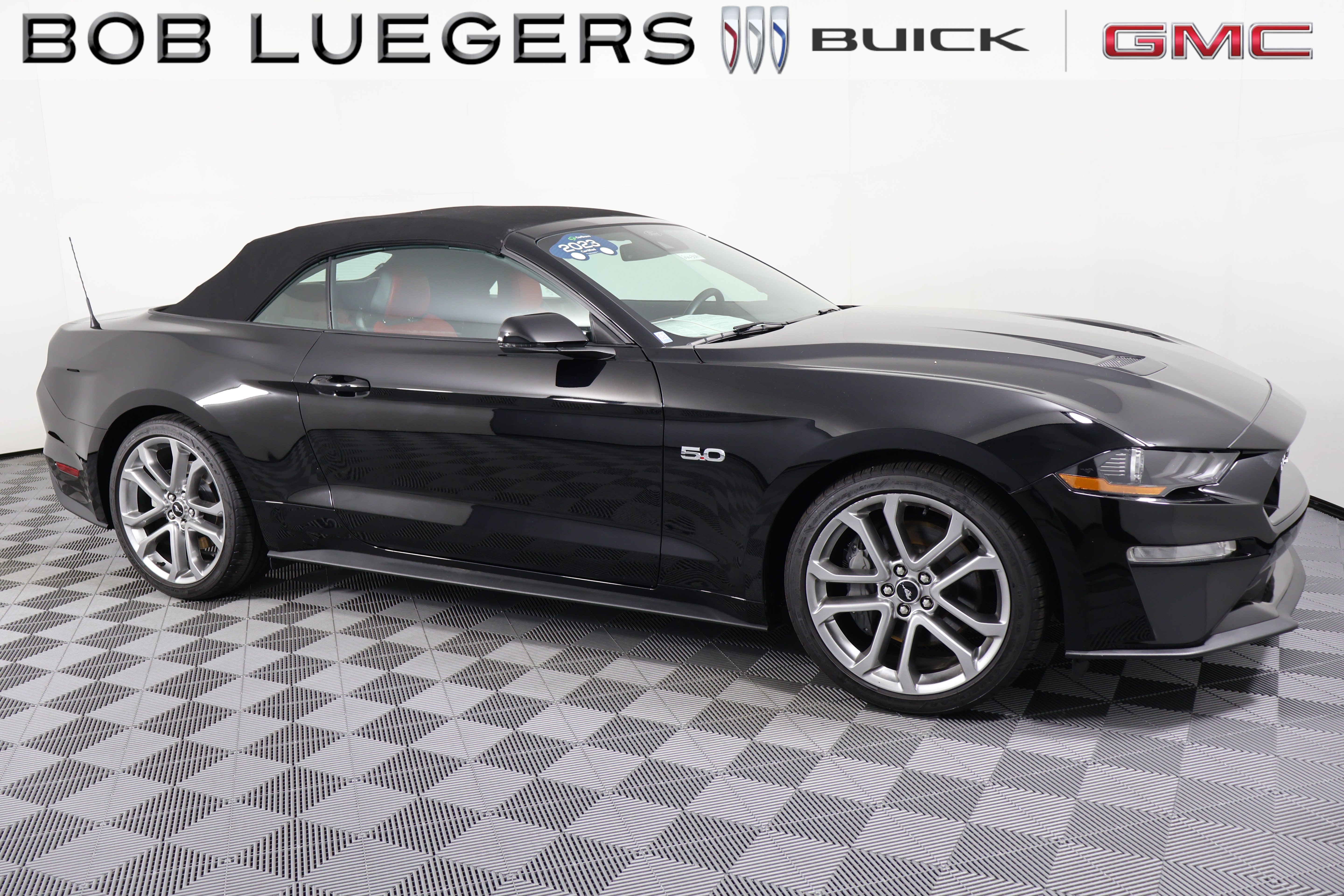 Used 2023 Ford Mustang GT Premium w/ Equipment Group 401A RWD image 2