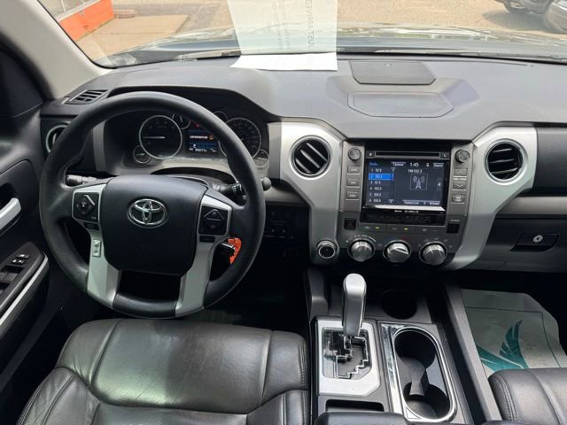 Used 2016 Toyota Tundra SR5 w/ SR5 Upgrade Package AWD/4WD image 17