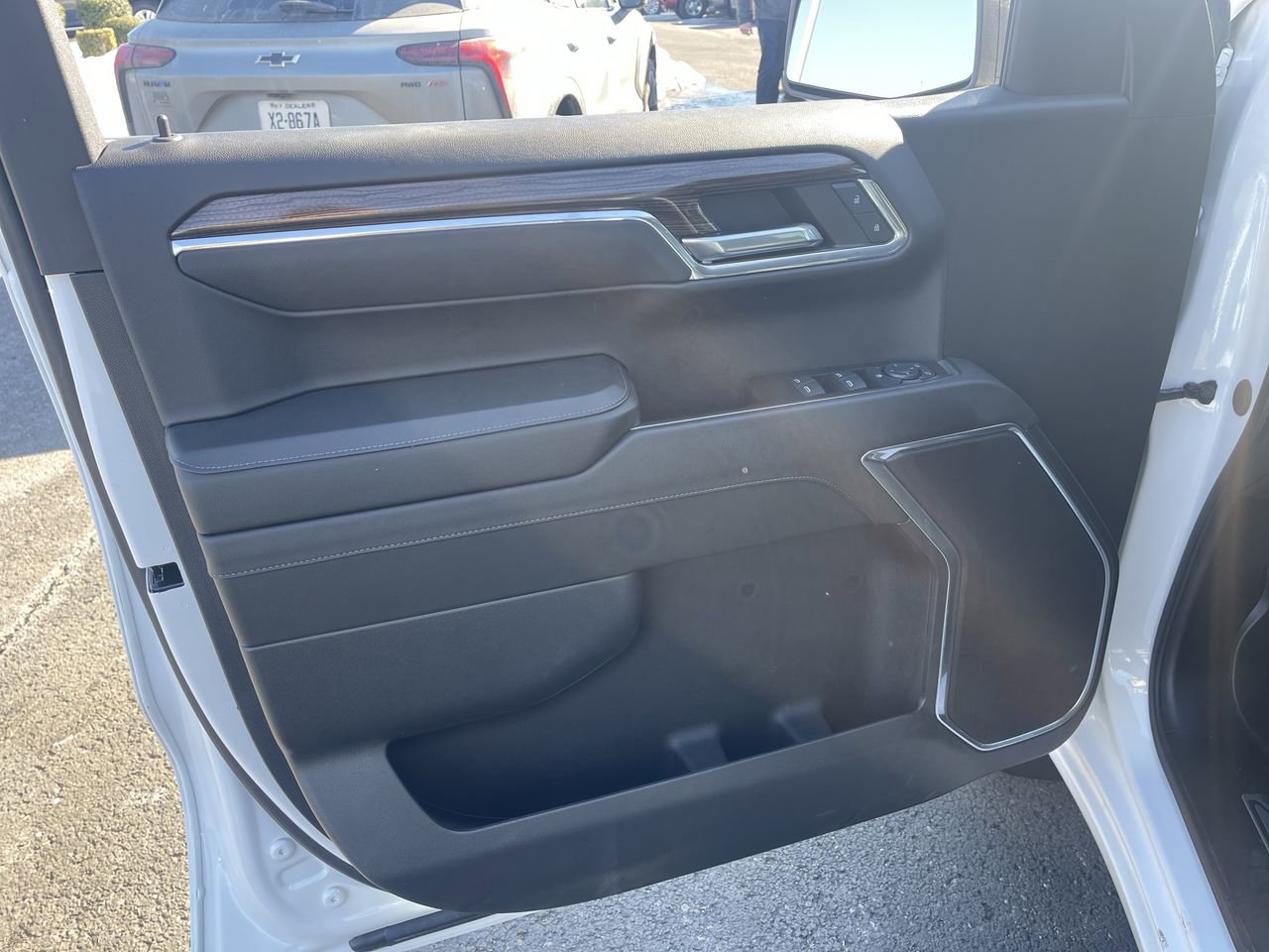 Certified 2024 Chevrolet Silverado 1500 LT AWD/4WD image 22