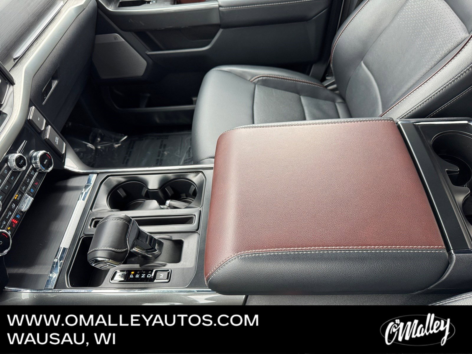 Used 2023 Ford F150 Lariat w/ Equipment Group 502A High image 23